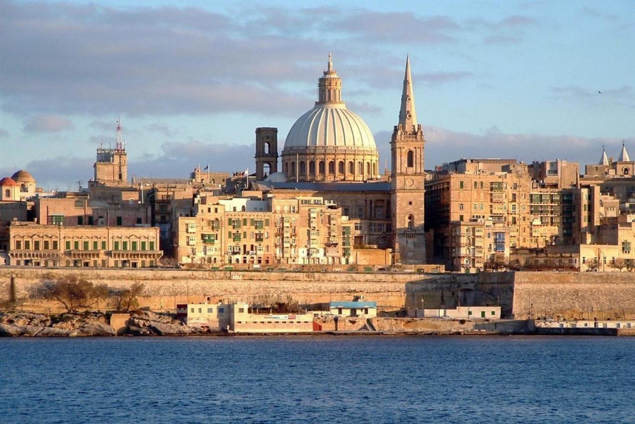 Modern 1Br Maisonette Steps From The Promenade Sliema Exterior photo